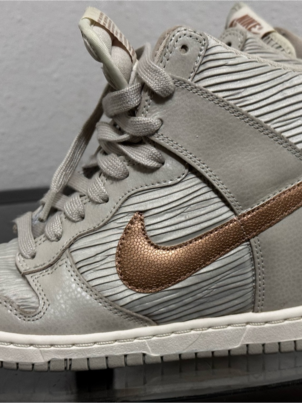 Nike Women’s Dunk Sky Hi Wedge “Light Bone” color